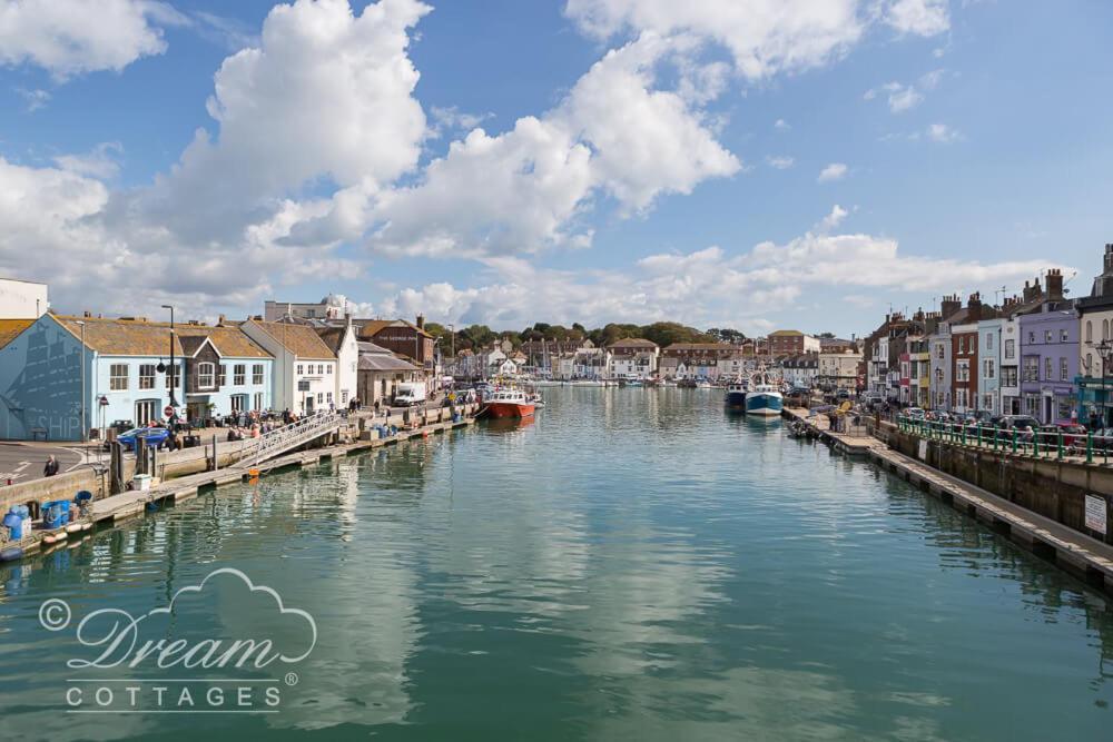 Weymouth Bay Hotel Preston  ภายนอก รูปภาพ
