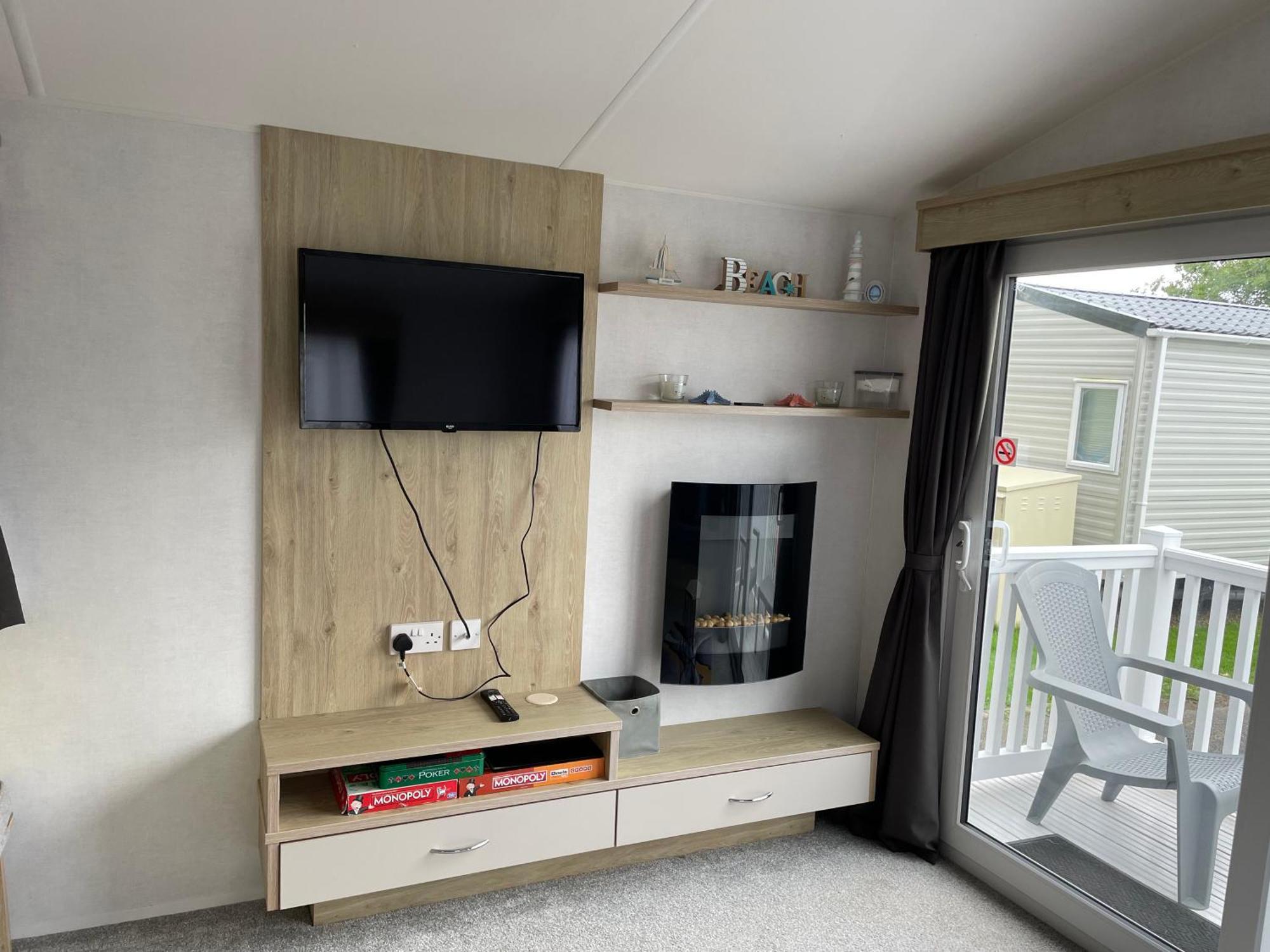 Weymouth Bay Hotel Preston  ภายนอก รูปภาพ